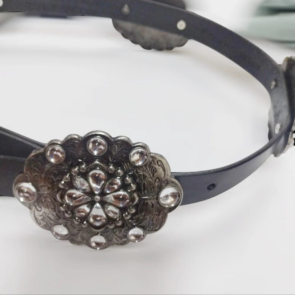 R Cinco Ranch Women's Coastal Cowgirl Western Concho Embellished Belt Size S 29